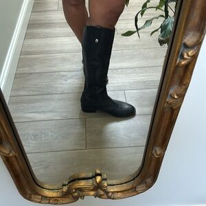Women’s tall knee high riding black boot
